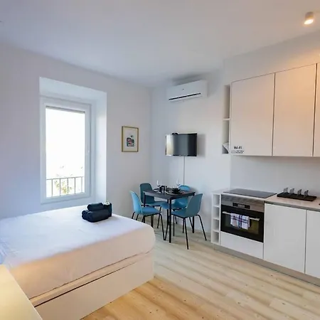 Stylish Daire Lisboa